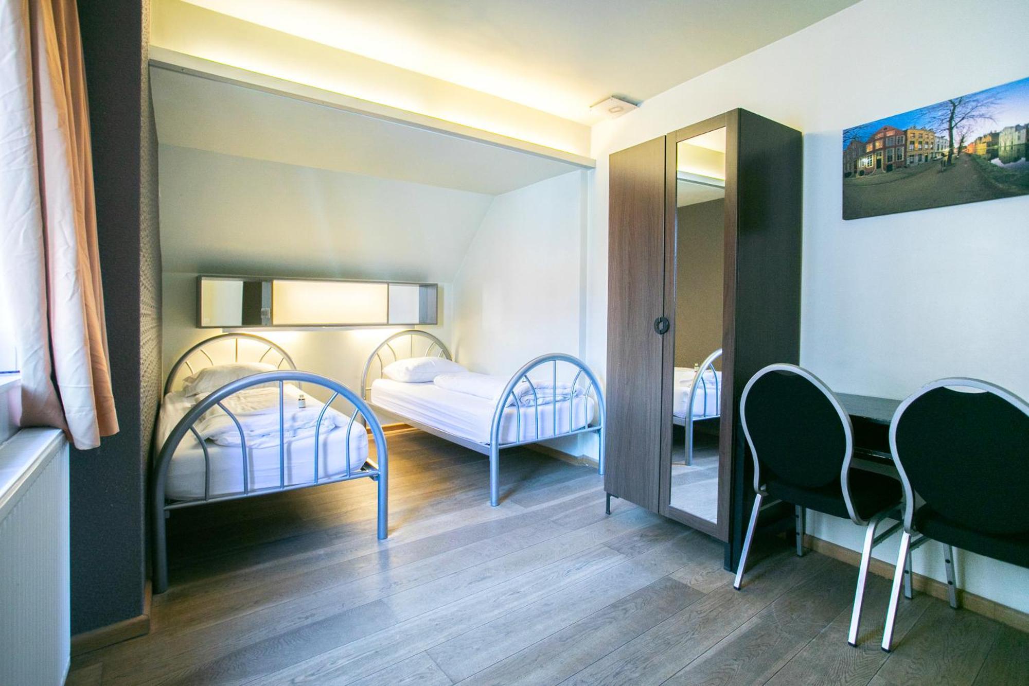 St Christopher'S Inn Hostel At The Bauhaus Brugge Rom bilde