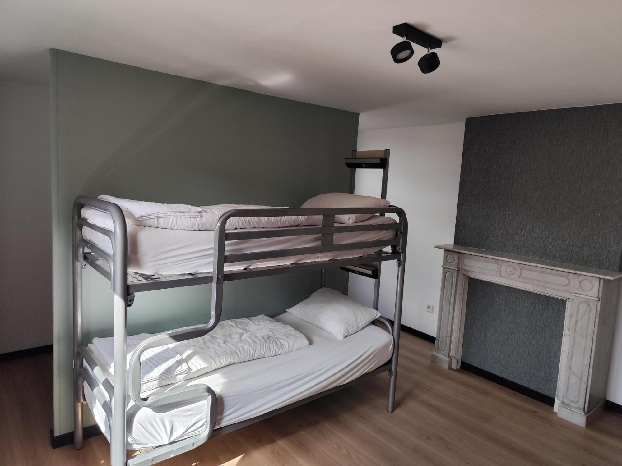 St Christopher'S Inn Hostel At The Bauhaus Brugge Rom bilde