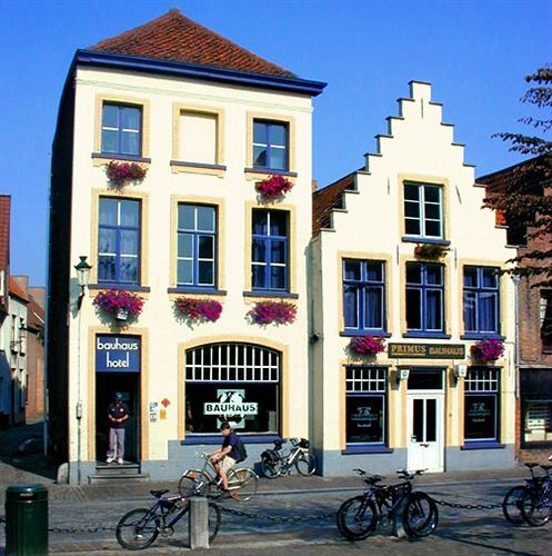 St Christopher'S Inn Hostel At The Bauhaus Brugge Eksteriør bilde
