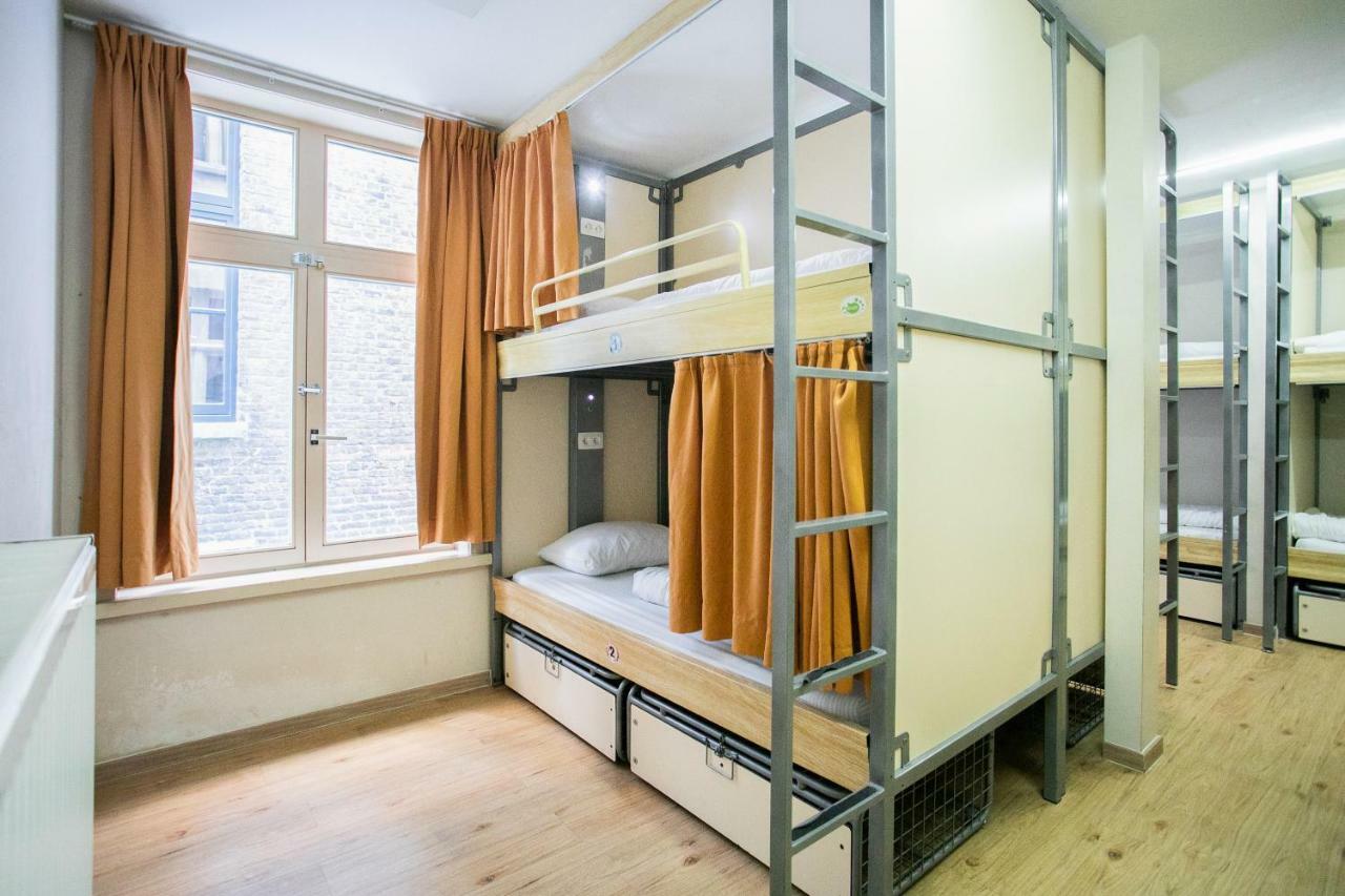 St Christopher'S Inn Hostel At The Bauhaus Brugge Eksteriør bilde